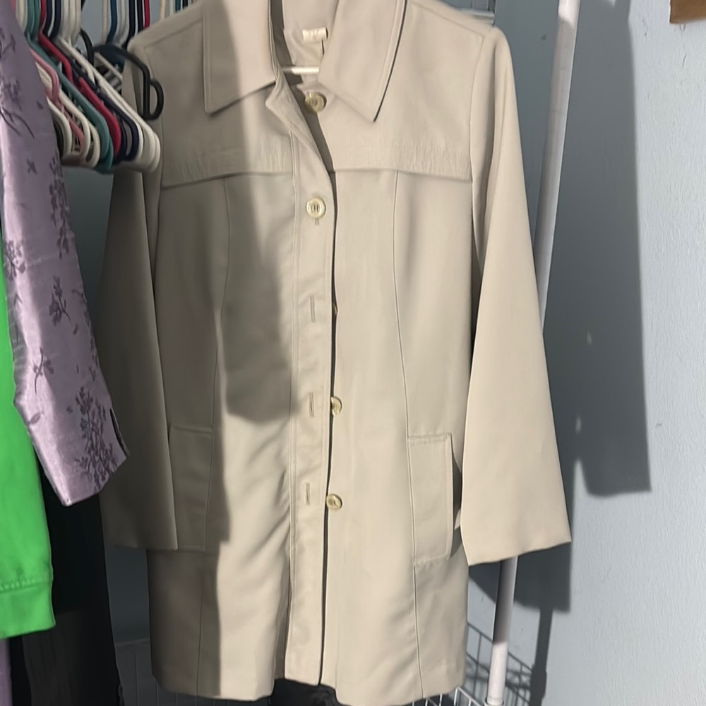 Women's Cream Jacket